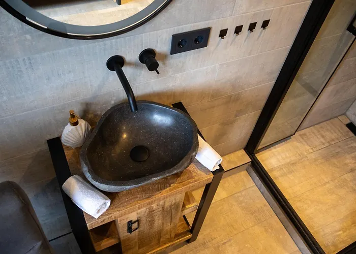 Konukevi Zeeschelp - Comfortabele Bij Gezond Aan Zee - Toegang Wellnesstuin Meerprijs Ouddorp