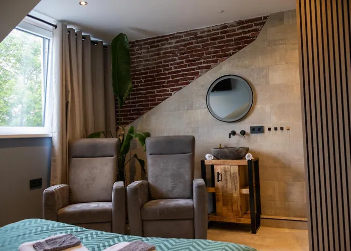 Konukevi Zeeschelp - Comfortabele Bij Gezond Aan Zee - Toegang Wellnesstuin Meerprijs Ouddorp